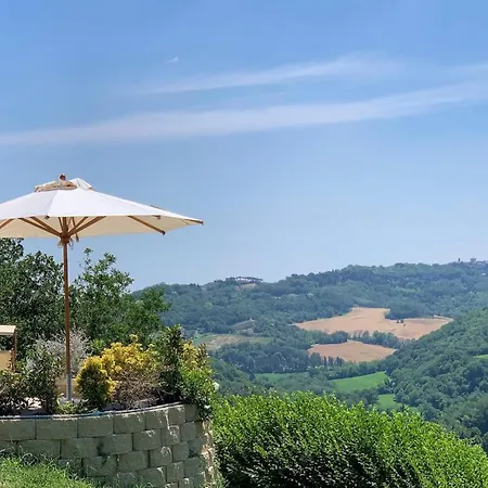 Villa Casale Belvedere 9, Emma *